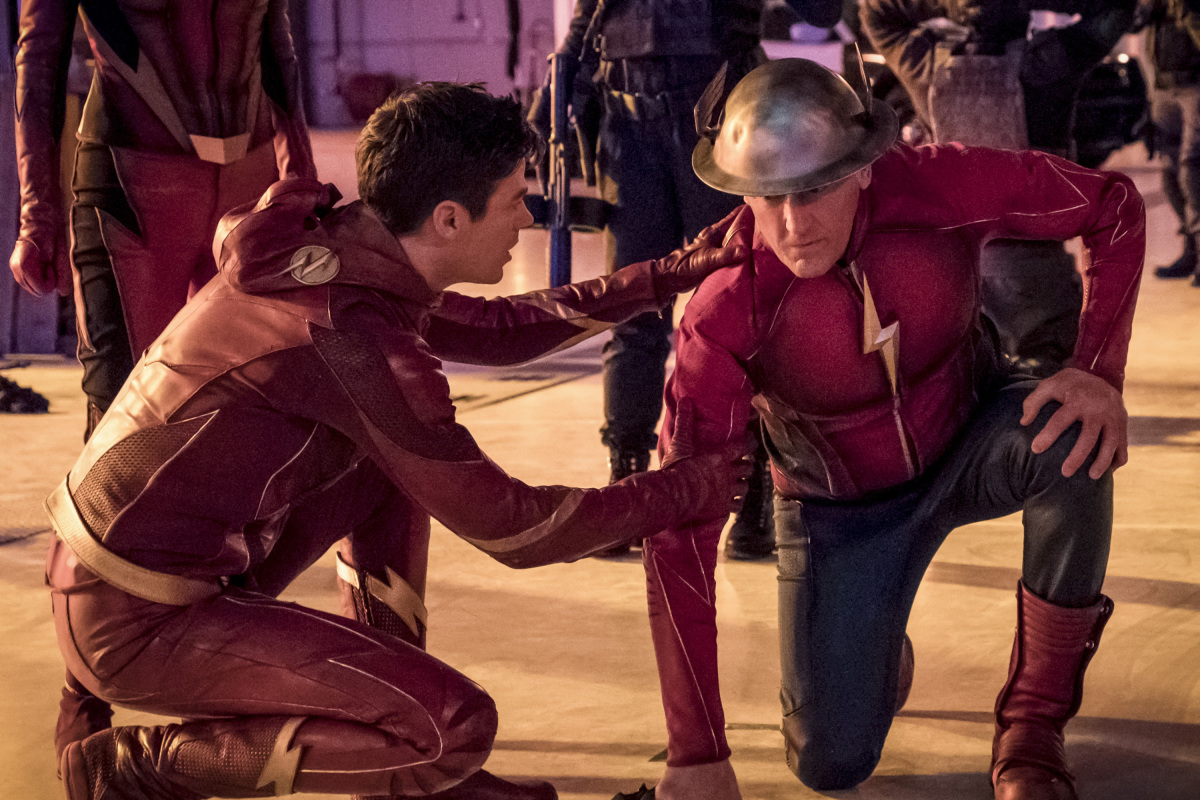 The Flash steadies an exhausted Jay Garrick
